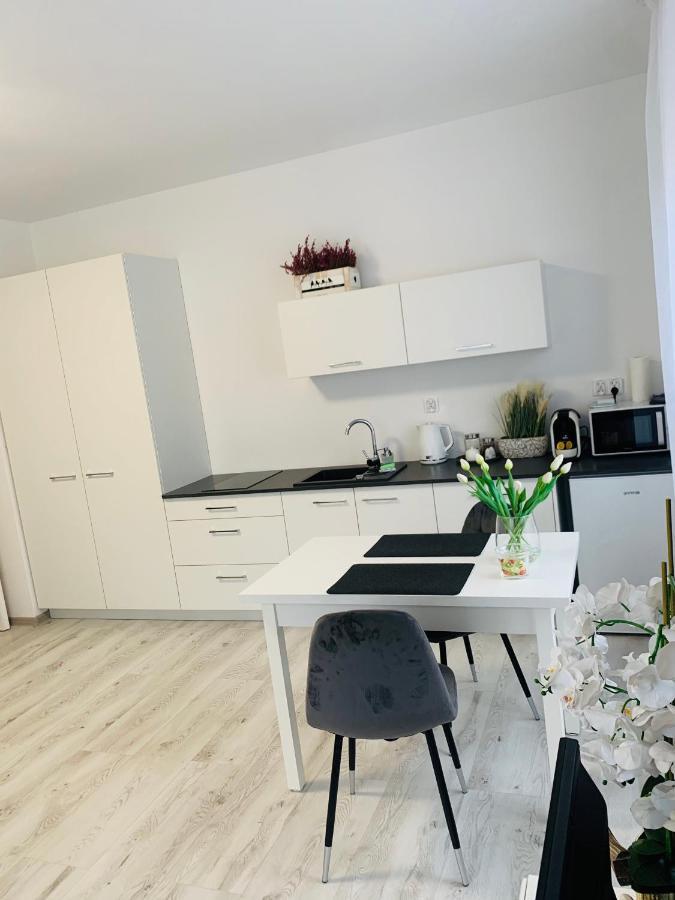 Apartament Walczaka 22 Miejsce Parkingowe Gorzów Wielkopolski Eksteriør billede